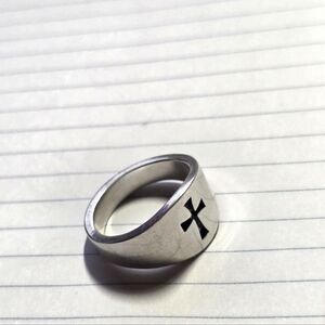 Size 10 - James Avery Wide cross ring